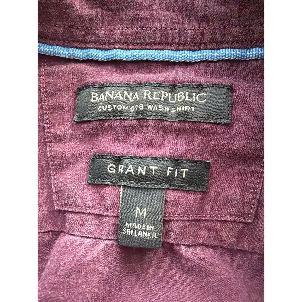 Banana Republic Mens Size M Fit Long Sleeve Button Shirt 100% Cotton burgundy